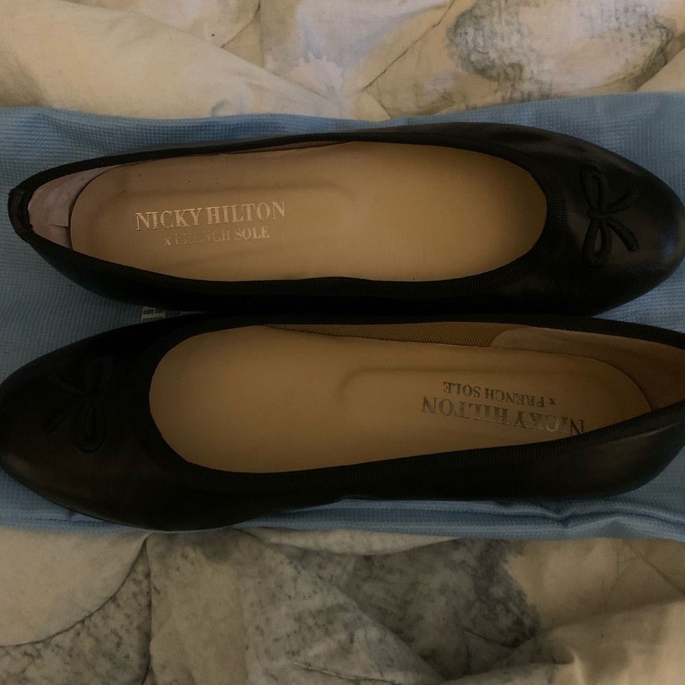 Fs ny French Sole black ballet flats size 5.